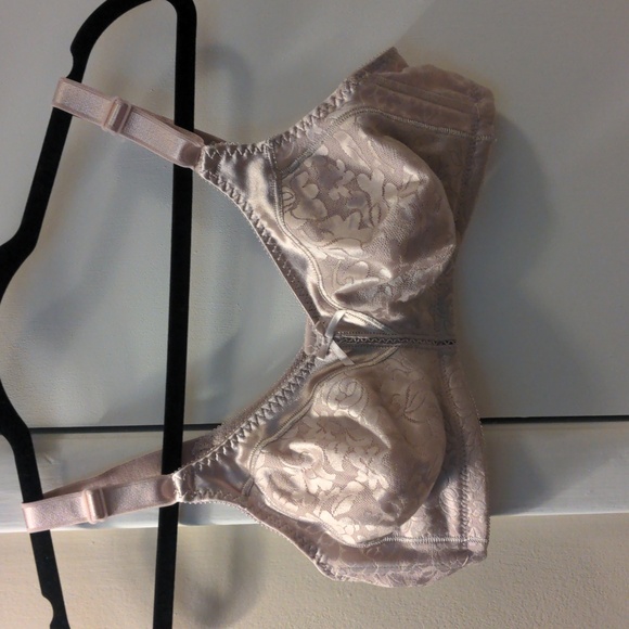 Bali Light Purple Floral Lace Wireless Bra 38D EUC - Picture 6 of 11